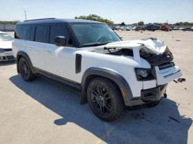 2023 Land Rover Defender