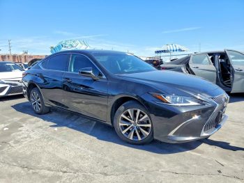 2018 Lexus ES 300h